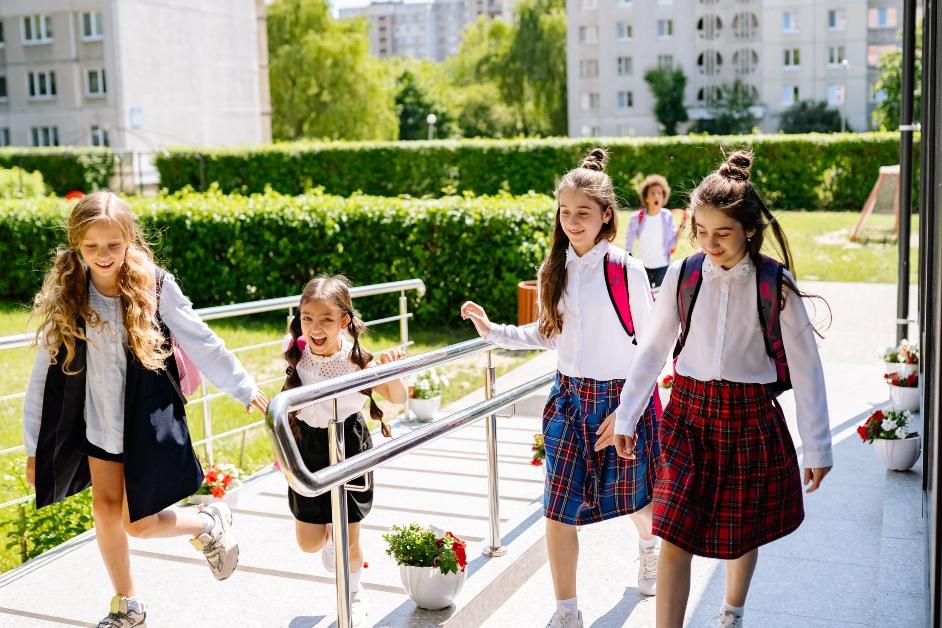 5 Ways to Gear Up for a Successful School Year with TellMe: Your One-Stop Back to School Shop 1 back to school