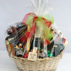 LUXURY HAMPERS