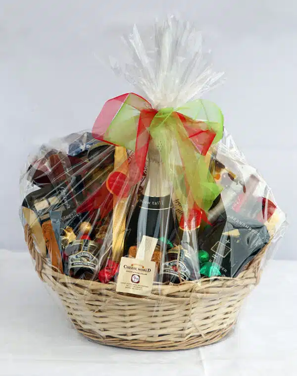 LUXURY HAMPERS