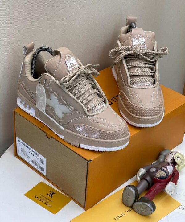 unisex skate sneakers