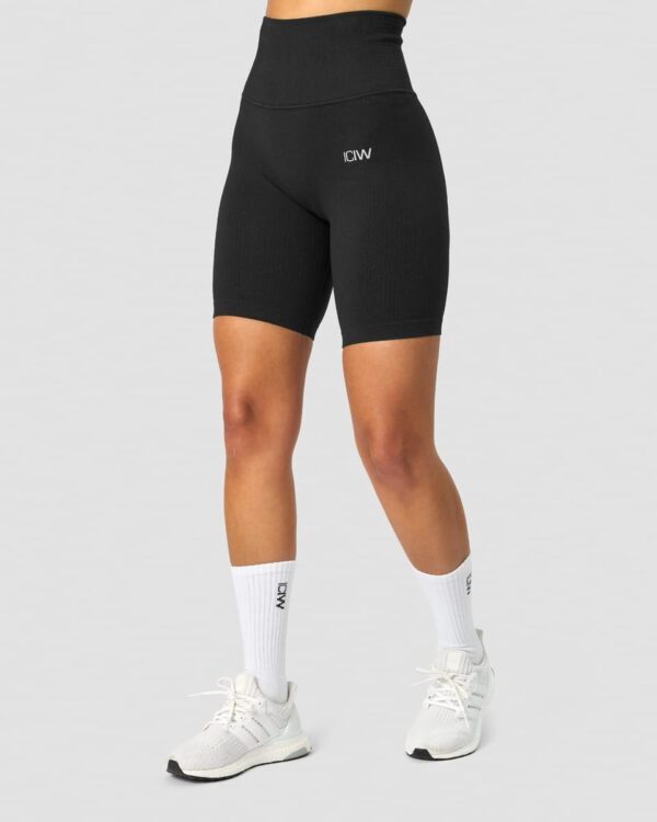 biker short