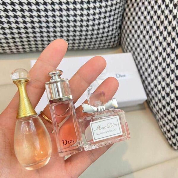 perfumes 4