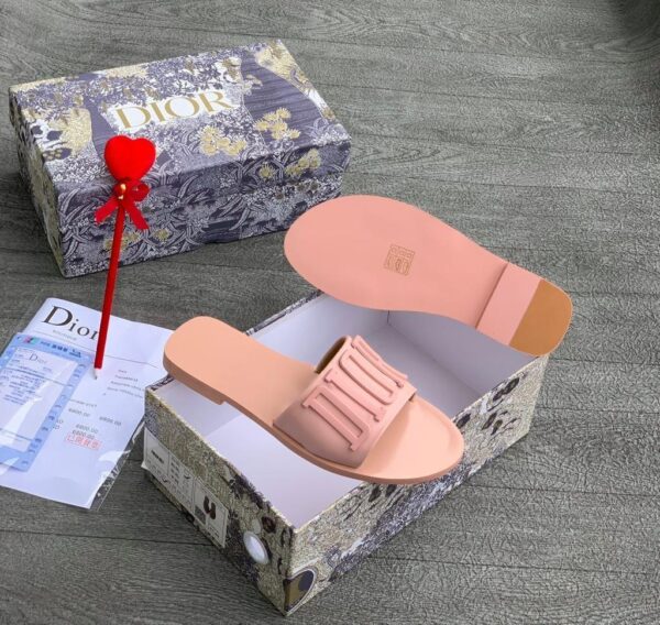 unique dior ladies slippers