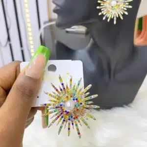 EARING 1