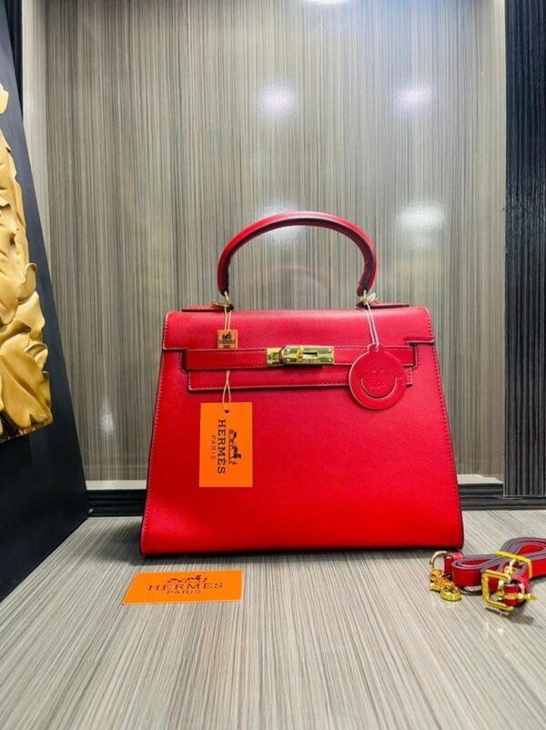 hermes4