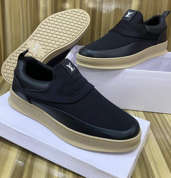 men shoe 13