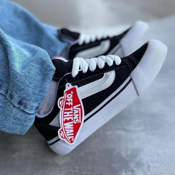 vans knu skool skate low top sneakers