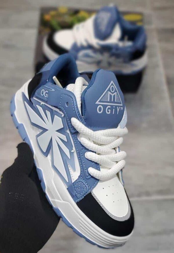 unisex sneakers