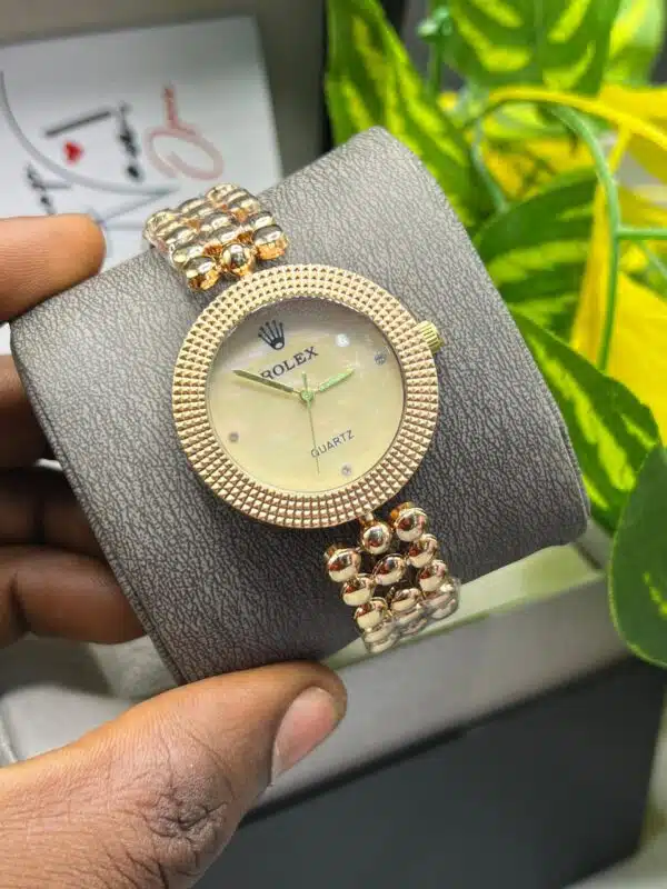 ladies wrist watch
