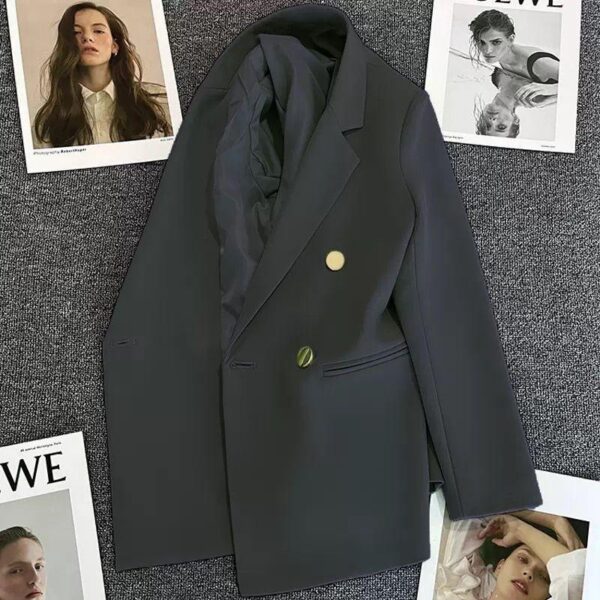 SUIT 5