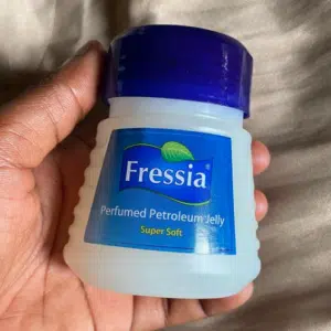 Fressia Perfumed Petroleum Jelly 275 ml