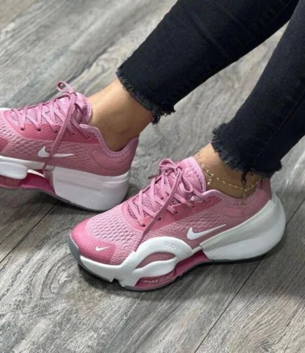 women breathable workout shoes