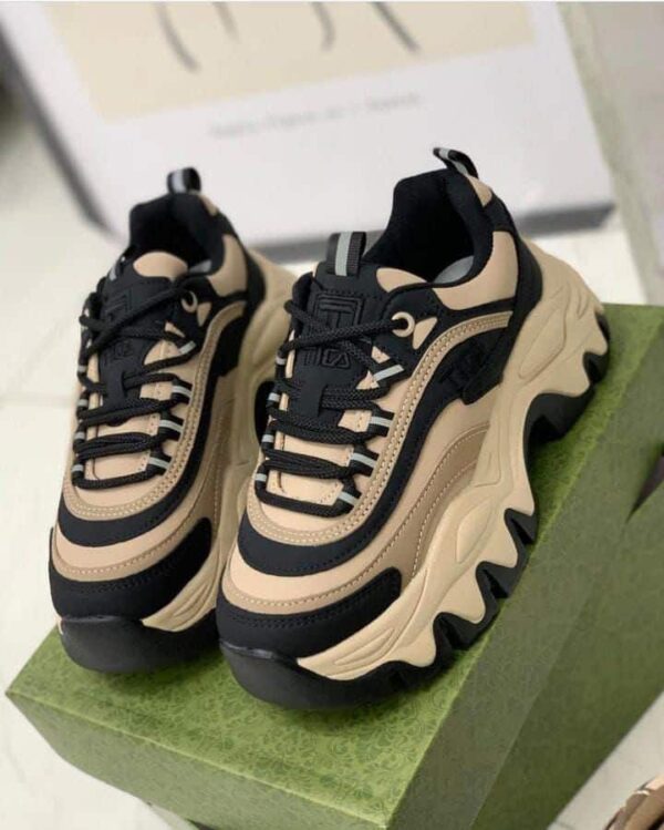 chunky sole unisex sneakers