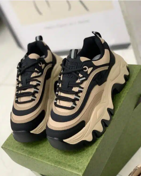 chunky sole unisex sneakers
