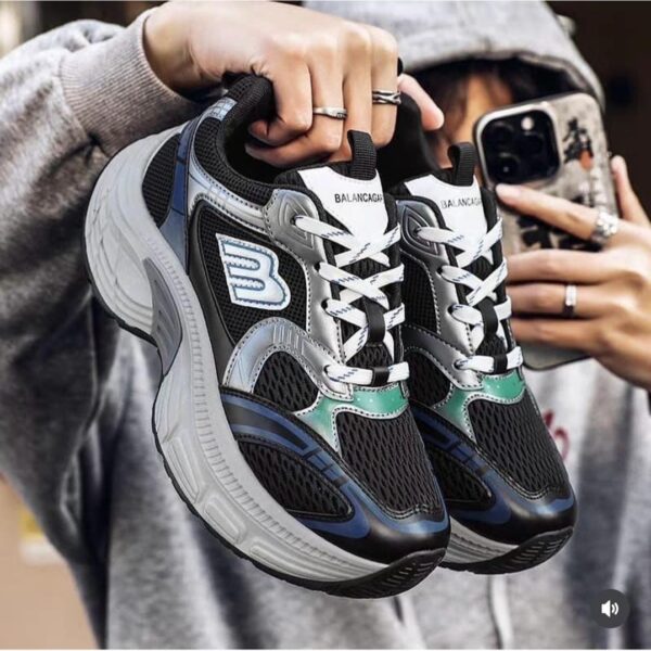 men's sneakers