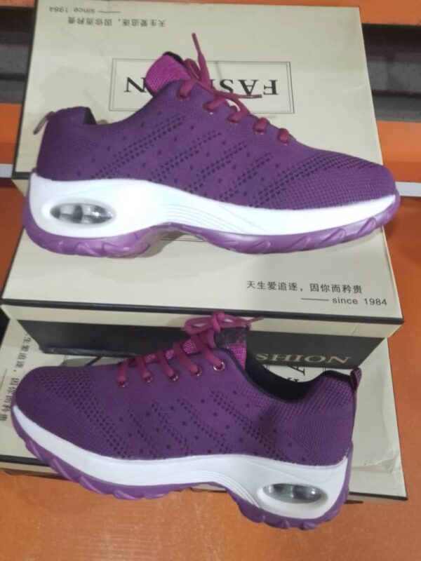 quality unisex sneakers