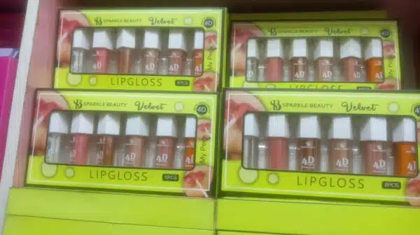 sb lipgloss