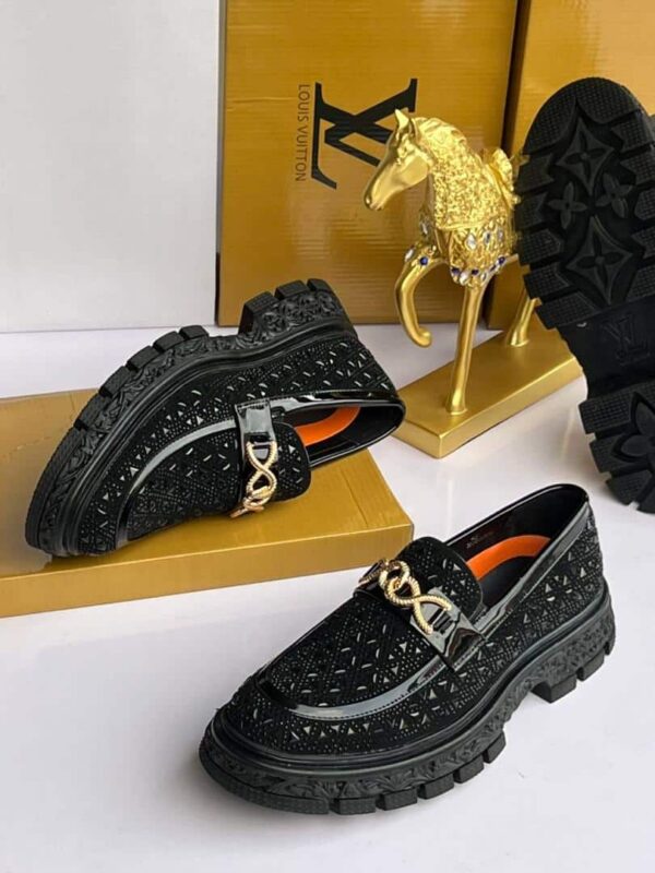 men's glossy loafers