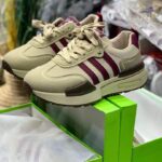 CASUAL WOMEN'S LACE-UP SNEAKERS