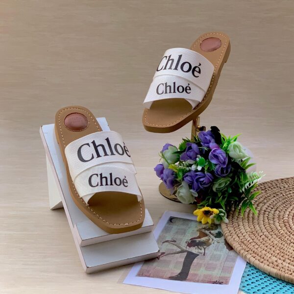 chloe 2