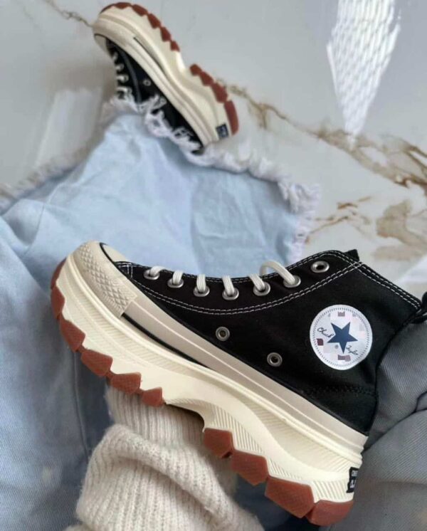 HIGH TOP SNEAKERS high top sneakers