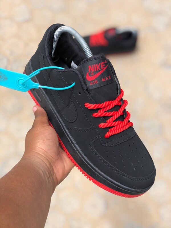 quality unisex sneakers