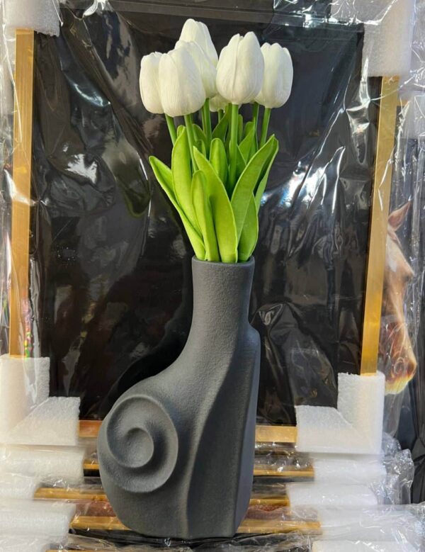 exquisite flower vase 2