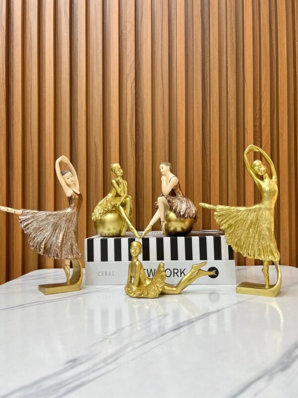 lovely dancing ballerinas