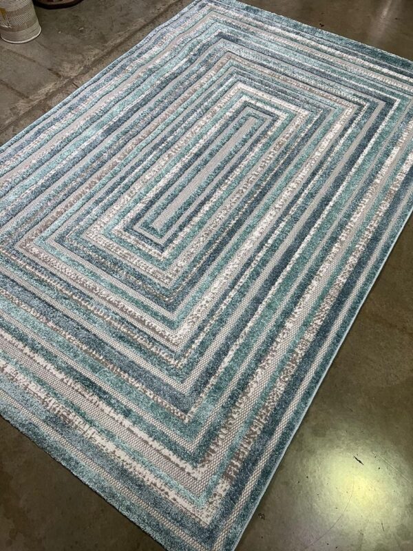 rectangular patterned center rug 3