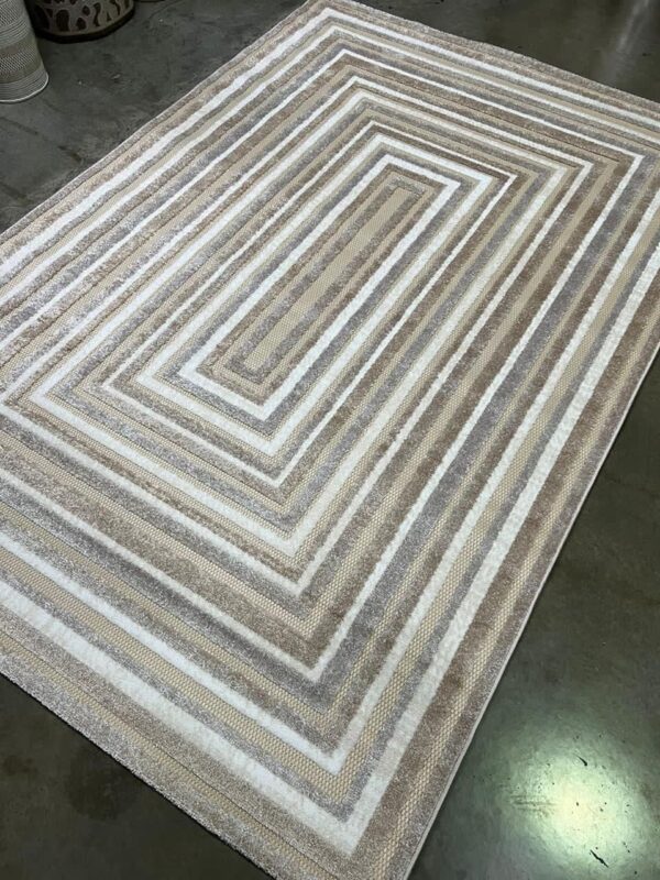 rectangular patterned center rug 4