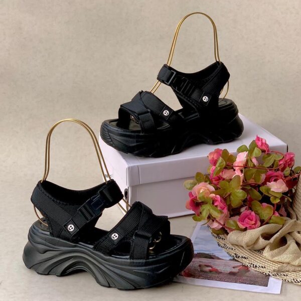 women's thick sole platforms sandals