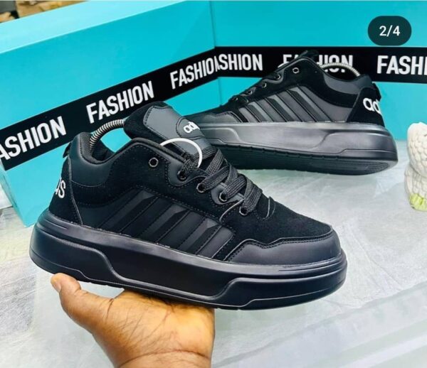 fashionable men sneakers