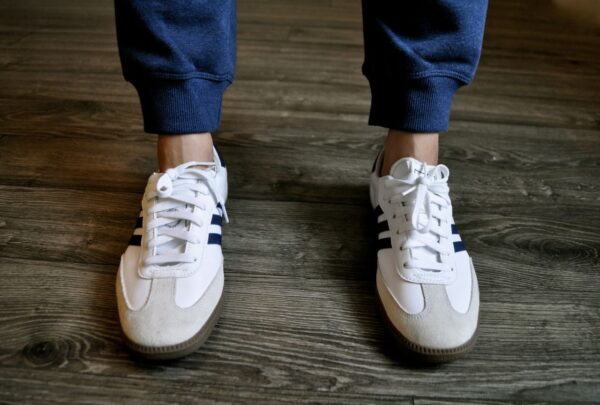 breathable unisex sneakers