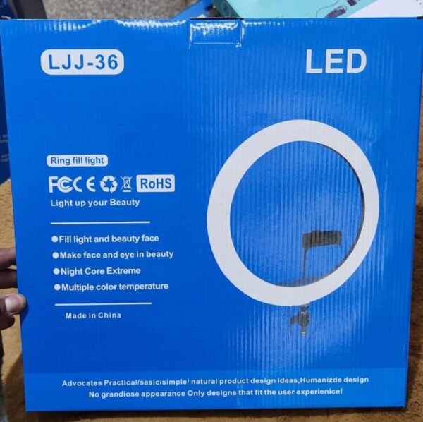 18 inches non rechargeable ring light