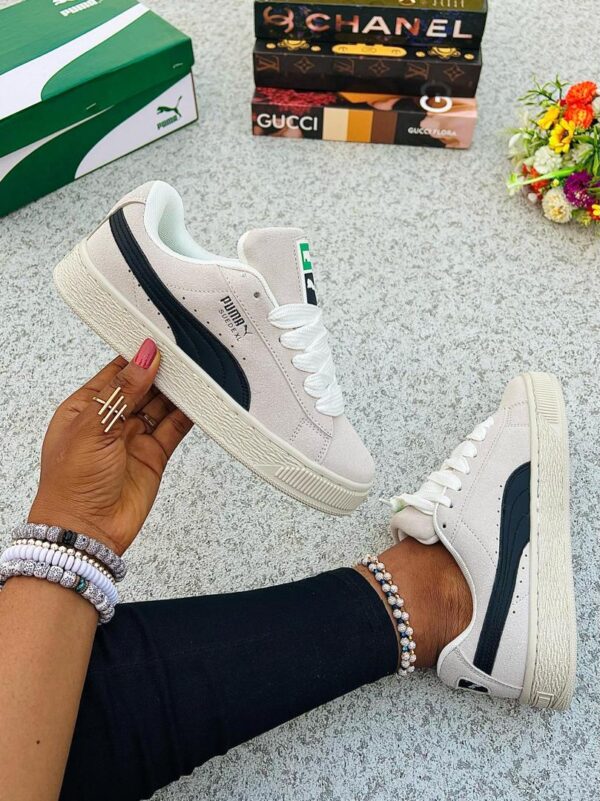casual unisex suede sneakers