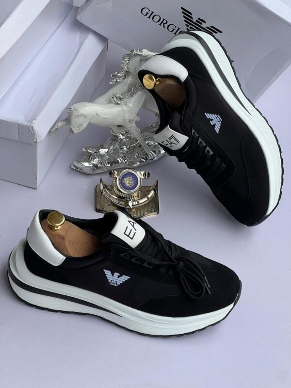 men lace-up fashion sneakers