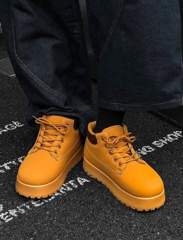men fashion moon boots