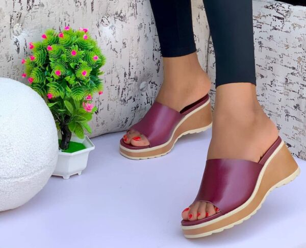 casual women wedged slippers
