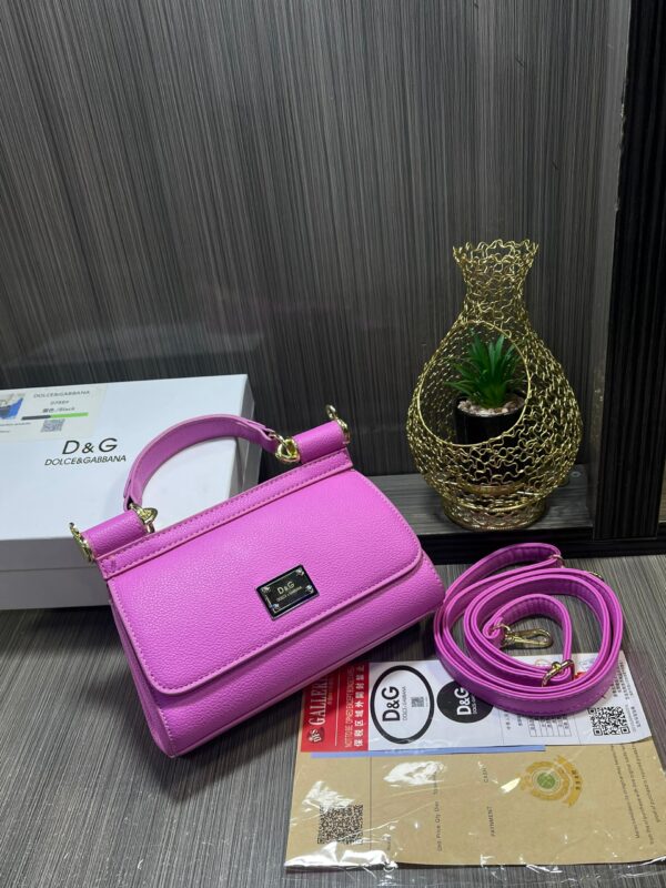 women mini leather handbags