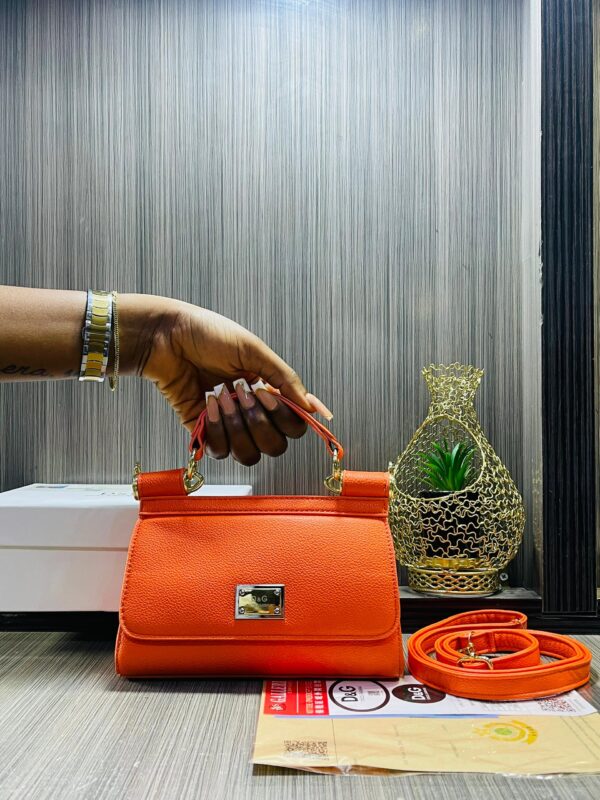 women mini leather handbags