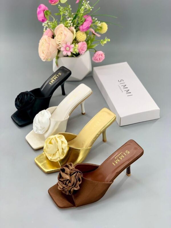 women fashion heel slippers