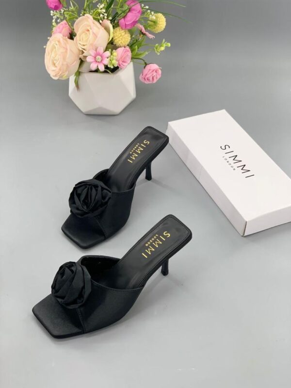 women fashion heel slippers