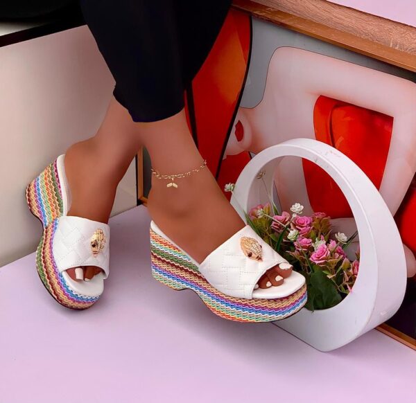 stylish wedge slippers