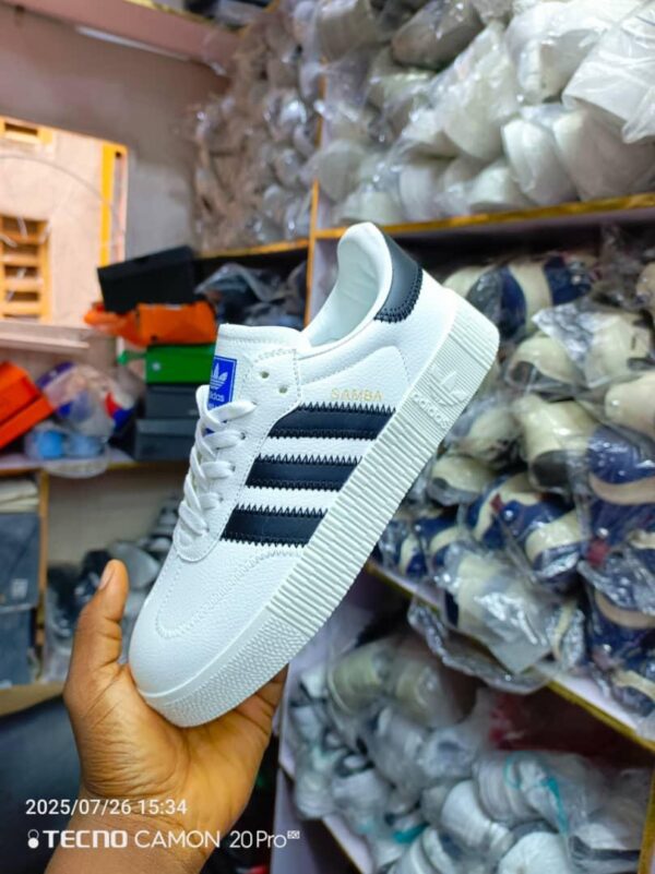 unisex sports suede sneakers