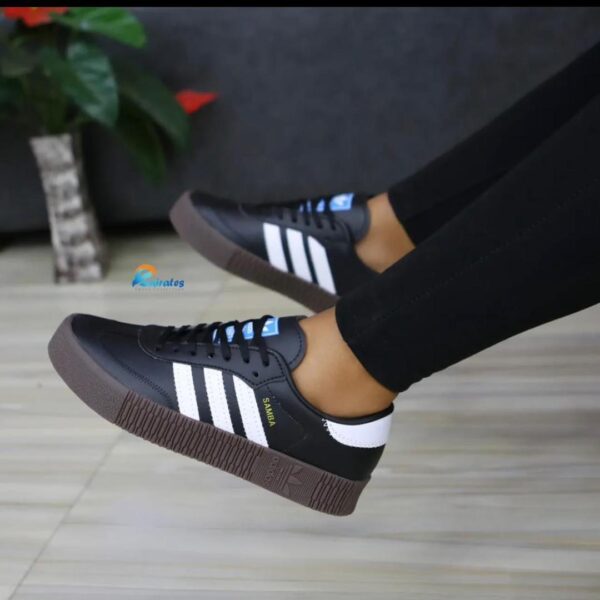 unisex sports suede sneakers