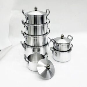 cooking pots 1
