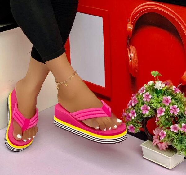 ladies wedge flip flop slippers