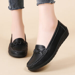 Ladies Anti-Slip Leather Loafers