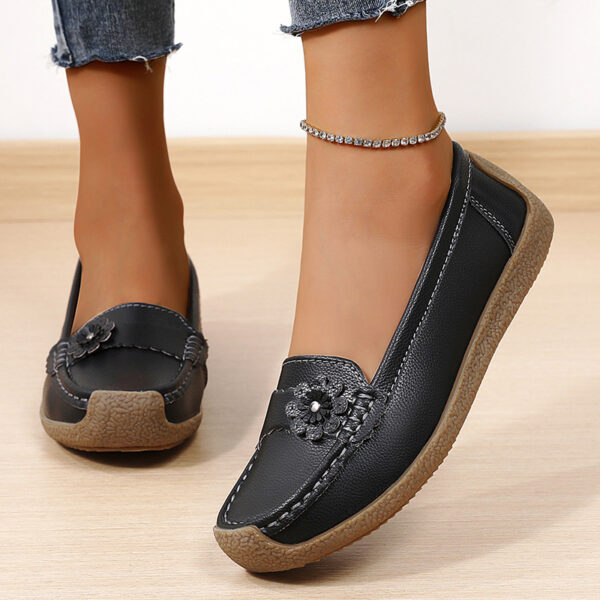 ladies fashion leather loafers