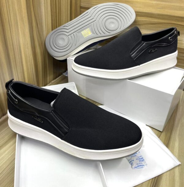 men fashion slip-on shoes